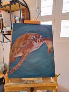 Schildpad op hout plank